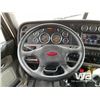 Image 9 : 2013 PETERBILT 367 TRI/A SLEEPER TANK TRUCK