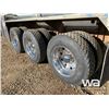 Image 28 : 2012 PETERBILT 367 TRI/A SLEEPER TANK TRUCK