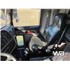 Image 7 : 2012 PETERBILT 367 TRI/A SLEEPER TANK TRUCK