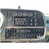 Image 9 : 2012 PETERBILT 367 TRI/A SLEEPER TANK TRUCK