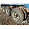 Image 18 : 2010 KENWORTH T800 TRI/A SLEEPER TANK TRUCK