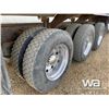 Image 21 : 2006 KENWORTH T800 TRI/A SLEEPER TANK TRUCK