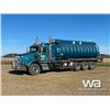 Image 1 : 2005 KENWORTH T800B TRI DRIVE TANK TRUCK