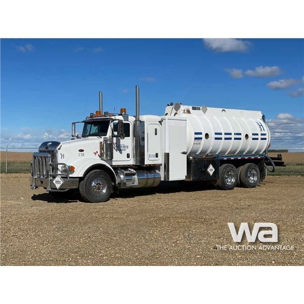 2006 PETERBILT 378 14,740 L T/A SLEEPER TANK TRUCK