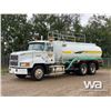 Image 1 : 1996 MACK CH613 T/A WATER TRUCK