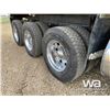 Image 22 : 2013 PETERBILT 367 TRI-DRIVE DUMP TRUCK