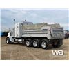 Image 4 : 2013 PETERBILT 367 TRI-DRIVE DUMP TRUCK