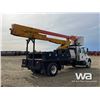 Image 3 : 2004 INTERNATIONAL 4300 S/A BUCKET TRUCK