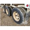 Image 12 : 2005 CASTLETON TRIDEM CLAM DUMP TRAILER