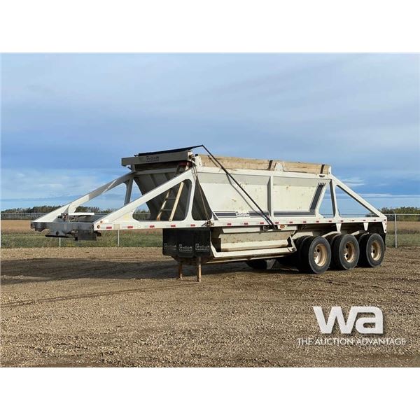 2005 CASTLETON TRIDEM CLAM DUMP TRAILER