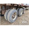 Image 9 : 2005 DOEPKER SUPER B LEAD HAY TRAILER