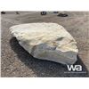 Image 3 : 8 X 11 FT. DECORATIVE ROCK