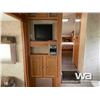 Image 13 : 2007 FOREST RIVER 5TH WHEEL TRAVEL TRAILER