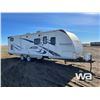 Image 2 : 2010 PASSPORT ULTRA LITE 2910BH T/A TRAVEL TRAILER