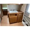 Image 10 : 2004 GEAR BOX 330FS TOY HAULER TRAVEL TRAILER
