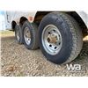 Image 19 : 2004 GEAR BOX 330FS TOY HAULER TRAVEL TRAILER