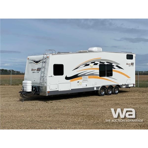 2004 GEAR BOX 330FS TOY HAULER TRAVEL TRAILER