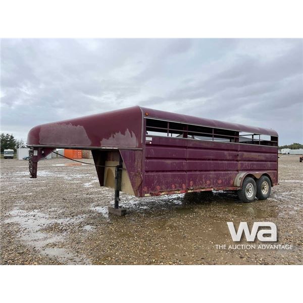1999 GOERTZEN 5TH WHEEL T/A STOCK TRAILER
