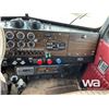 Image 8 : 1981 KENWORTH W900 T/A GRAIN TRUCK