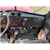Image 7 : 1976 KENWORTH W900 T/A GRAIN TRUCK