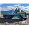 Image 2 : 1961 KENWORTH 923 T/A GRAIN TRUCK