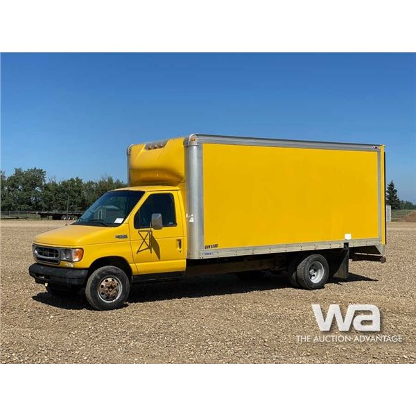 2003 FORD E350 S/A VAN TRUCK