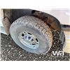 Image 17 : 2006 GMC SIERRA CREW CAB FLAT DECK PICKUP