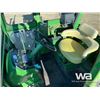 Image 5 : JOHN DEERE 7020 4WD TRACTOR