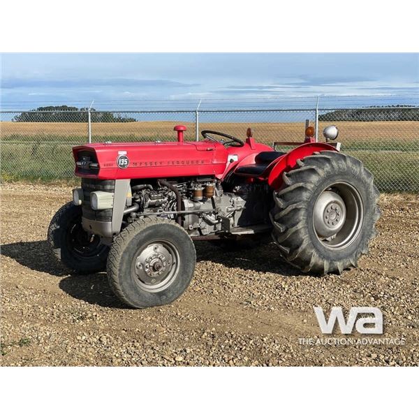 MASSEY FERGUSON MF135 TRACTOR