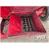 Image 10 : NEW HOLLAND 357 FEED MIXER