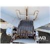 Image 16 : WILLMAR 400 4 TON FERTILIZER SPREADER