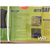 Image 3 : (UNUSED) 14 FT. TRAMPOLINE WITH SAFTEY NET