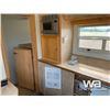 Image 10 : 2006 VANGUARD T/A ENCLOSED OFFICE TRAILER