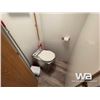 Image 13 : 2006 VANGUARD T/A ENCLOSED OFFICE TRAILER