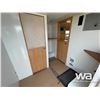 Image 6 : 2006 VANGUARD T/A ENCLOSED OFFICE TRAILER