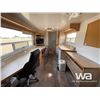 Image 8 : 2006 VANGUARD T/A ENCLOSED OFFICE TRAILER