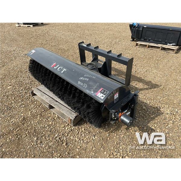 UNUSED SKID STEER 72" HYD ANGLE BROOM