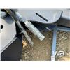 Image 6 : SKID STEER 72" HYDRAULIC SWEEPER