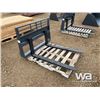Image 2 : 48" SKID STEER PALLET FORKS