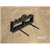 Image 2 : CUSTOM BUILT SKID STEER BALE SPEAR FRAME