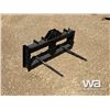 Image 2 : CUSTOM BUILT SKID STEER BALE SPEAR FRAME