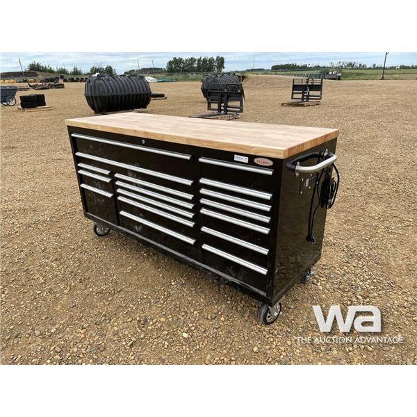 FATBOY 17-DRAWER WORK BENCH