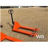 Image 2 : 5,500 LB PALLET JACK