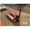 Image 4 : 5,500LB PALLET JACK