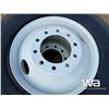 Image 5 : (2) GRIZZLY TD298 11R24.5 TRUCK DRIVE TIRES & RIMS