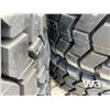 Image 3 : (UNUSED) (4) ROADHIKER 14-17.5 SKID STEER TIRES