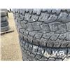 Image 4 : (4) TOYO OPEN COUNTRY A/T 305/50R20 TIRES & RIMS