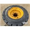 Image 3 : SKID STEER 10-16.5 L5 14PR TIRES ON JD RIMS