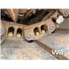 Image 8 : SET OF 34" TRACKS TO FIT KOMATSU D61 CRAWLER