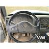 Image 10 : 2004 INTERNATIONAL 7600 T/A FRESH WATER TRUCK